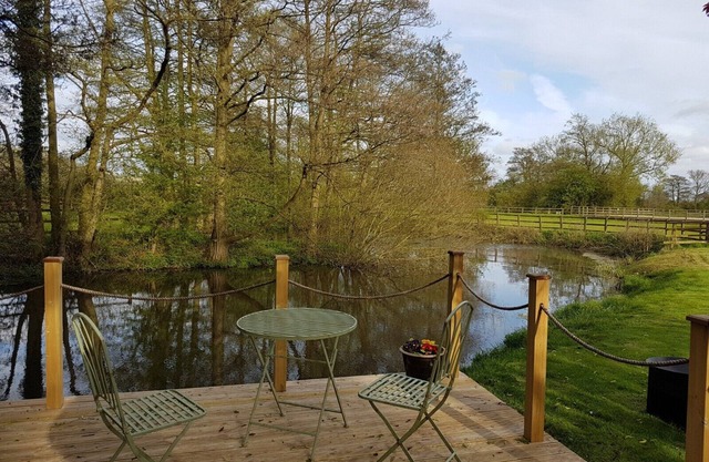 Country views, great access to York and the coast