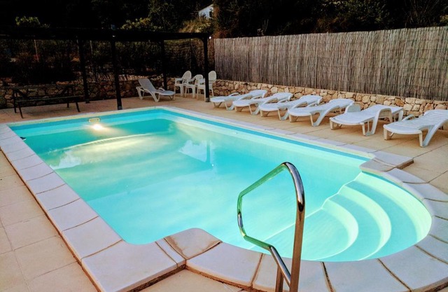 Country villa guest suite & private pool