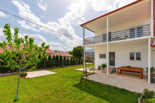 Countryside apartments ground floor