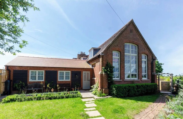Countryside Victorian schoolhouse, full of character and history, close to Holt.