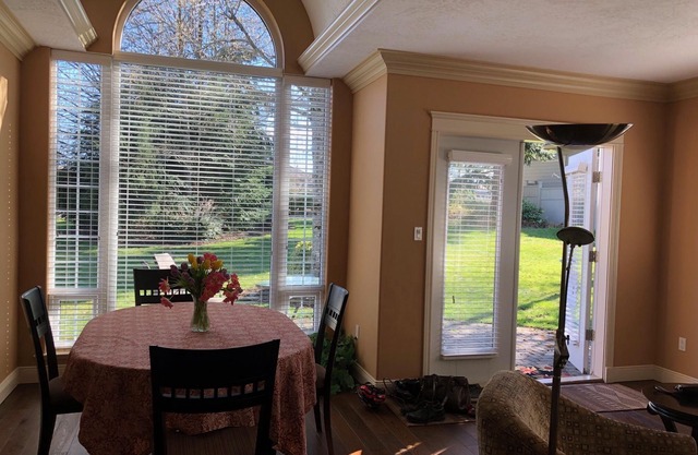 Courtenay - Quiet luxury condo at Crown Isle