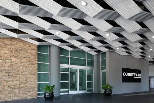 Courtyard Columbia Downtown at USC