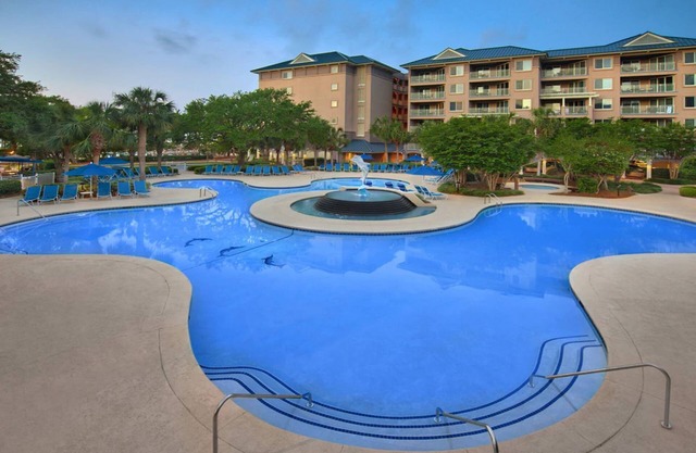 Courtyard View - 2 Bedroom - Marriott's Grande Ocean - Full Resort Access