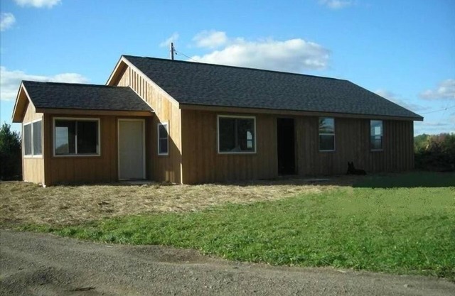 Coyote Den, Snowmobile-Guest Cabin-Constableville, ~NY~