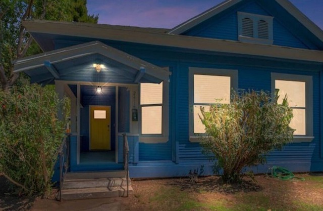 Cozy 1 BD Downtown Apt - Bakersfield (Westchester)