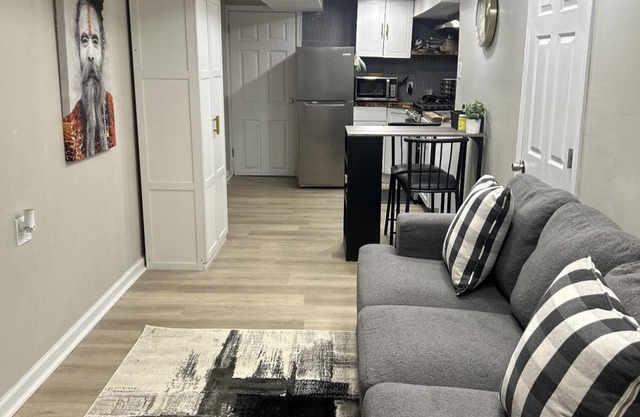 Cozy 1-bd Unit w/AC and WiFi in delightful Philadelphia15 Mins from PHL Airport