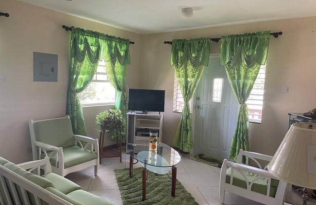Cozy 1-bedroom apartment in delightful St. George with WiFi