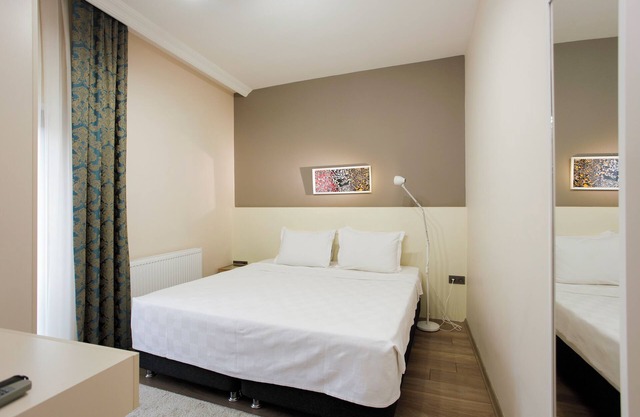 Cozy 1-bedroom apartment with WiFi, AC in beautiful Istanbul