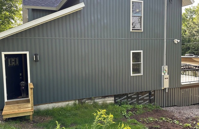 Cozy 1-bedroom apartment in serene Wanakena with WiFi