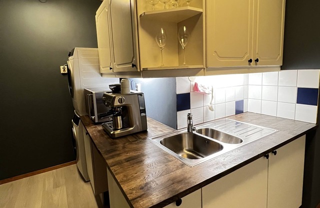 Cozy 1-bedroom apartment in enjoyable Ålesund with AC, WiFi, Car Parking
