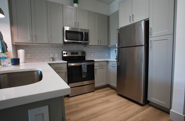Cozy 1-bedroom apartment in free coffee bar Dallas with AC, fitness room, WiFi