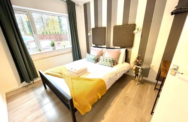 COZY 1 Bedroom with parking