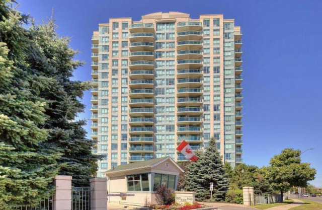 Cozy 1 BR with private balcony