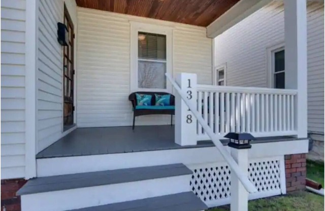 Cozy 1930's bungalow meets modern amenities!
