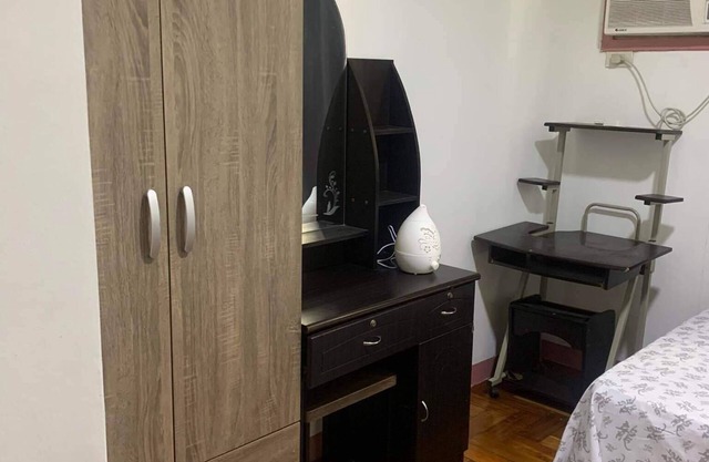 Cozy 2-bedroom condo with WiFi, with affordable price.