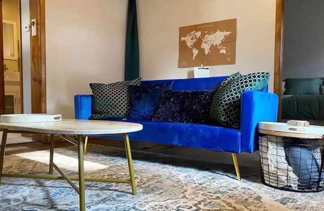 Cozy 2 Bedroom With Modern Set Up