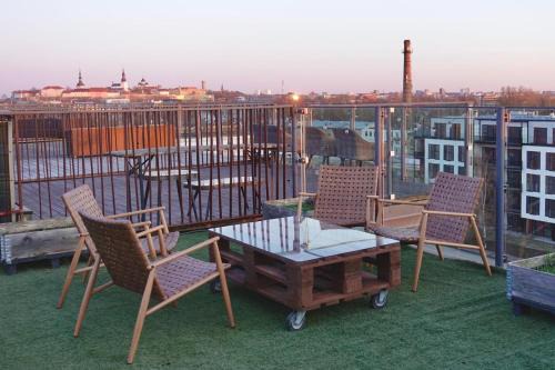 Cozy 2BR Apartment in Kalamaja + rooftop terrace