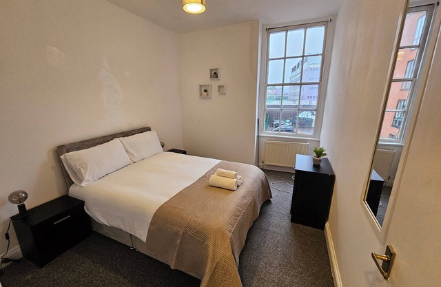 Cozy 2BR in Bristol City Centre