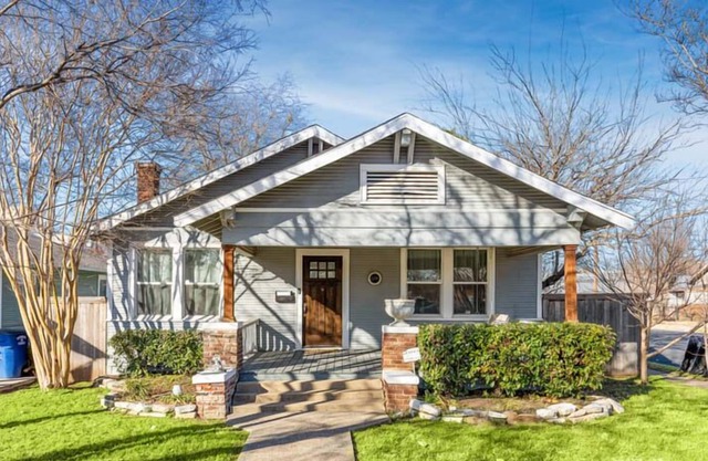Cozy 3/2 Home Minutes from Bishop Arts District