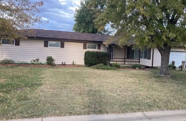 Cozy 3-bedroom 2 bathroom house