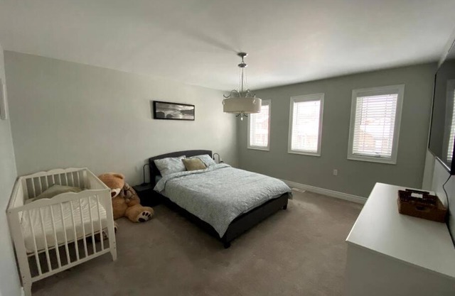 Cozy 3 bedroom home perfect for small gatherings