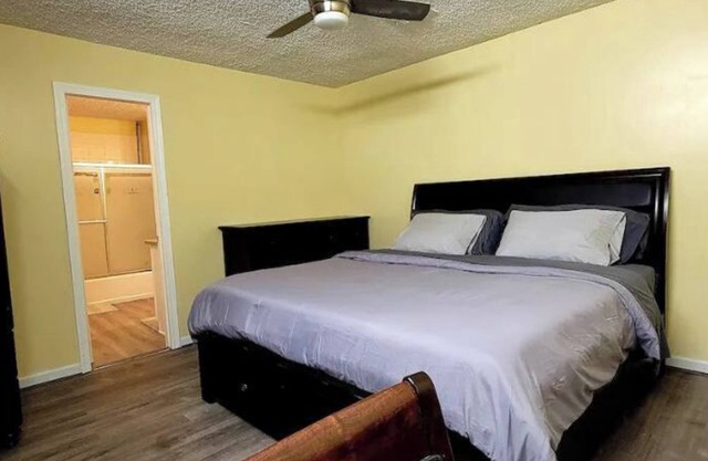 Cozy 3-bedroom residential home at cul de sac