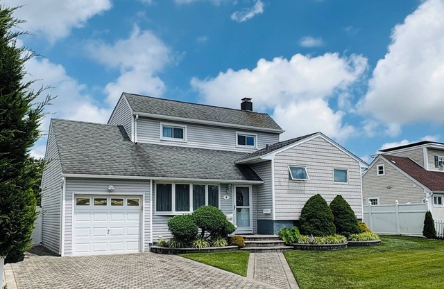 Cozy 3 Bedroom Ryder Cup Home! Near The Village and Train Station