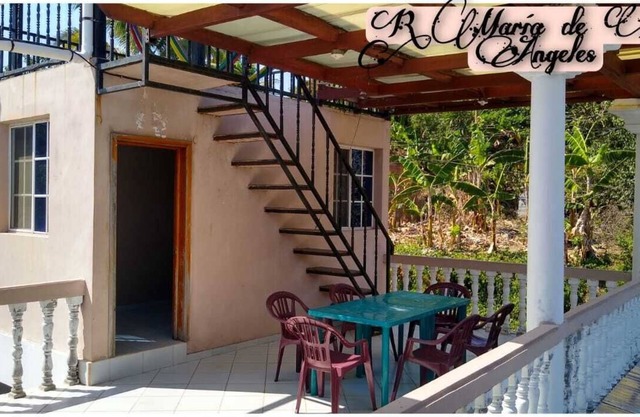 Cozy 3 story house at Jucuaran