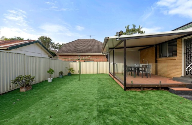 Cozy 3BDR Home I Mins to Parks