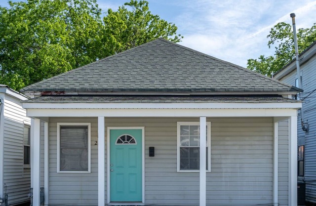 Cozy 3BR Full Kitchen In-Unit Laundry