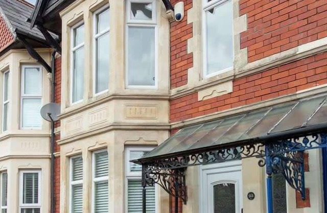 Cozy 3BR Retreat | Prime Cardiff Location