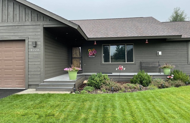 Cozy 5 bedroom home in between Jackson Hole Mountain Resort and Grand Targhee.