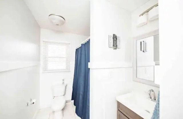 Cozy 5-bedroom house; full of amenities and more