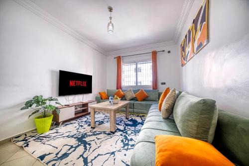 Cozy and sunny apartment