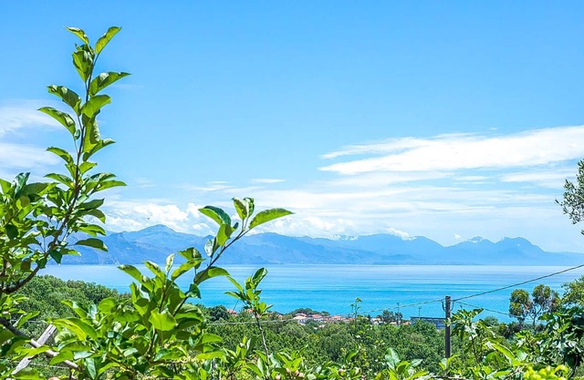 Cozy apartment on Campania's beautiful west coast.