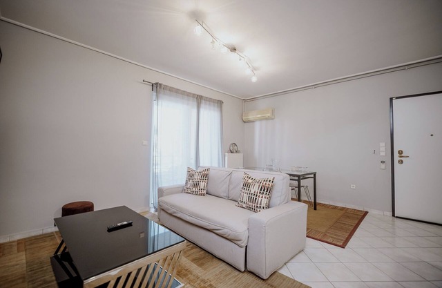 Cozy Apartment-Agia Paraskevi