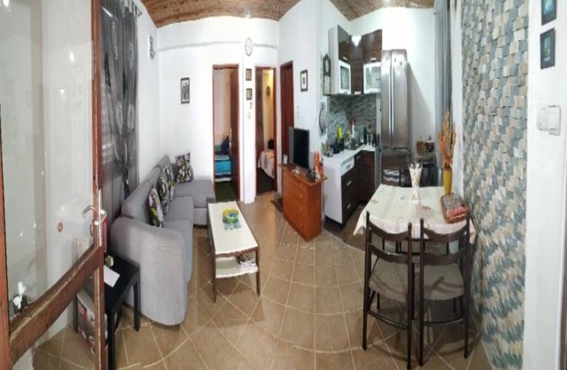Cozy Apartment offers free WiFi, air conditioning and a garden.