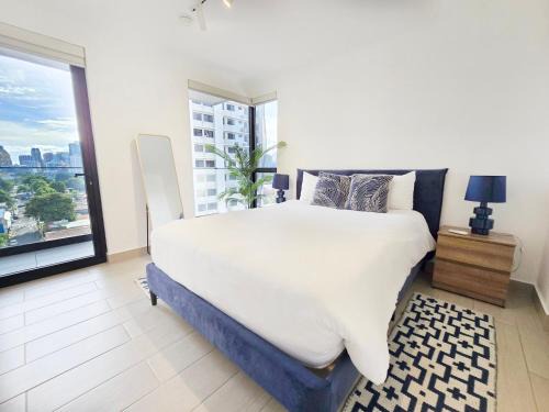 Cozy Apartment With Free Parking Coworking