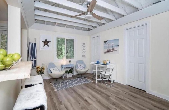 cozy balm beach cottage rental