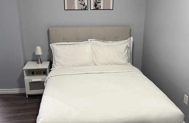 Cozy basement apartment in Brampton