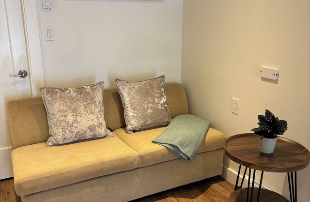 Cozy basement suite