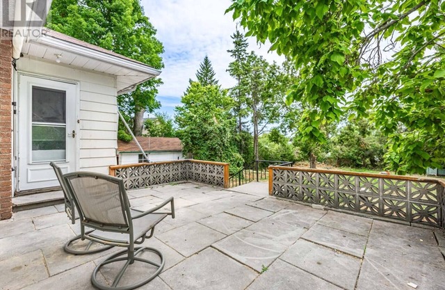 Cozy Bobcaygeon Stay