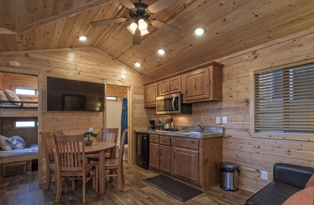 Cozy Cabin 9 - Cypress Point