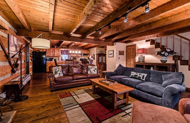 Cozy Cabin in the Wintergreen Retreat Collection of Fine Homes