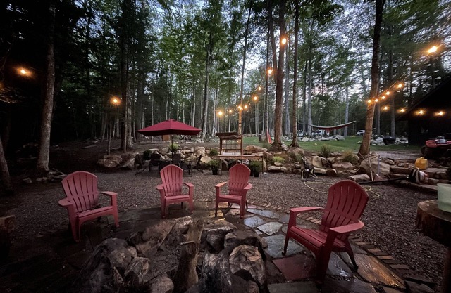 Cozy cabin in adorable Adirondack with Beaches and Mountains
