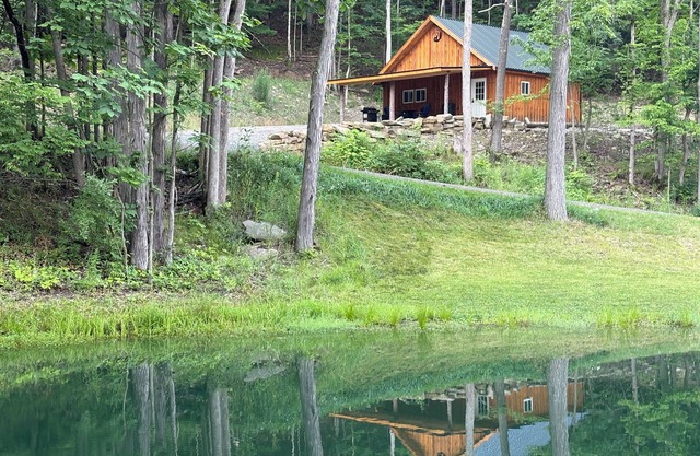 Cozy cabin in charming Hornell.Riding distance to Tall Pines and close to Alfred