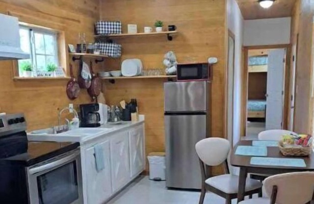 Cozy Cabin Retreat
