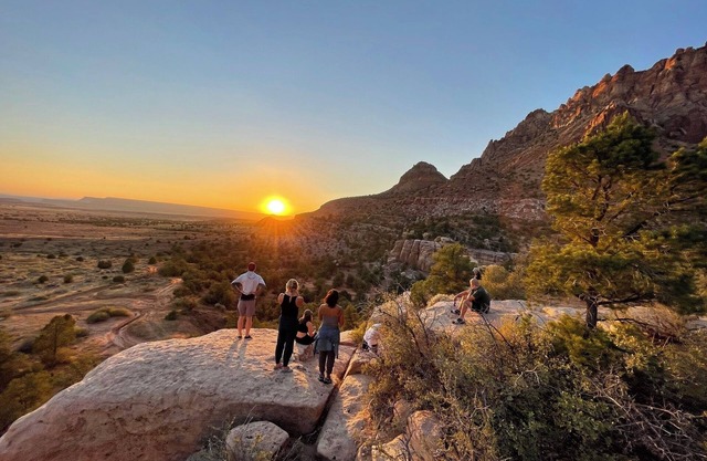 Cozy campground with WiFi and AC in charming Hildale