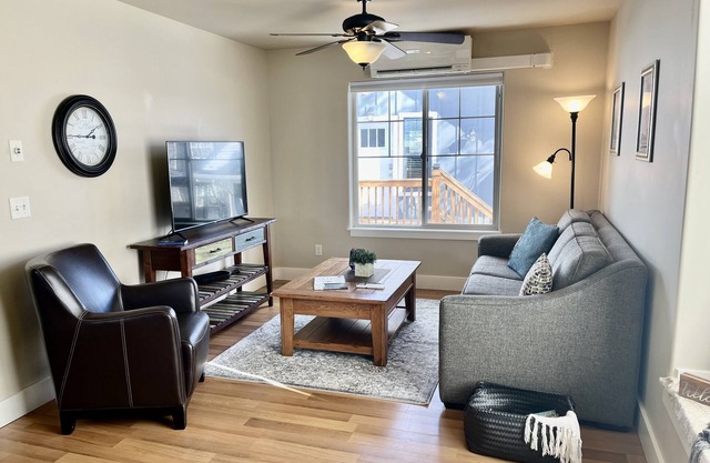 Cozy carriage house in Bozeman, 3 miles to downtown