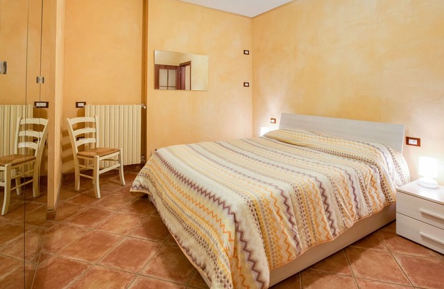 Cozy Chalet at Marone Lake Lombardy with Pool